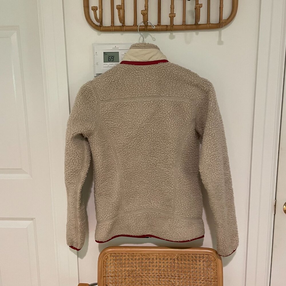 Patagonia Classic Retro-x Fleece Jacket - Picture 3 of 13